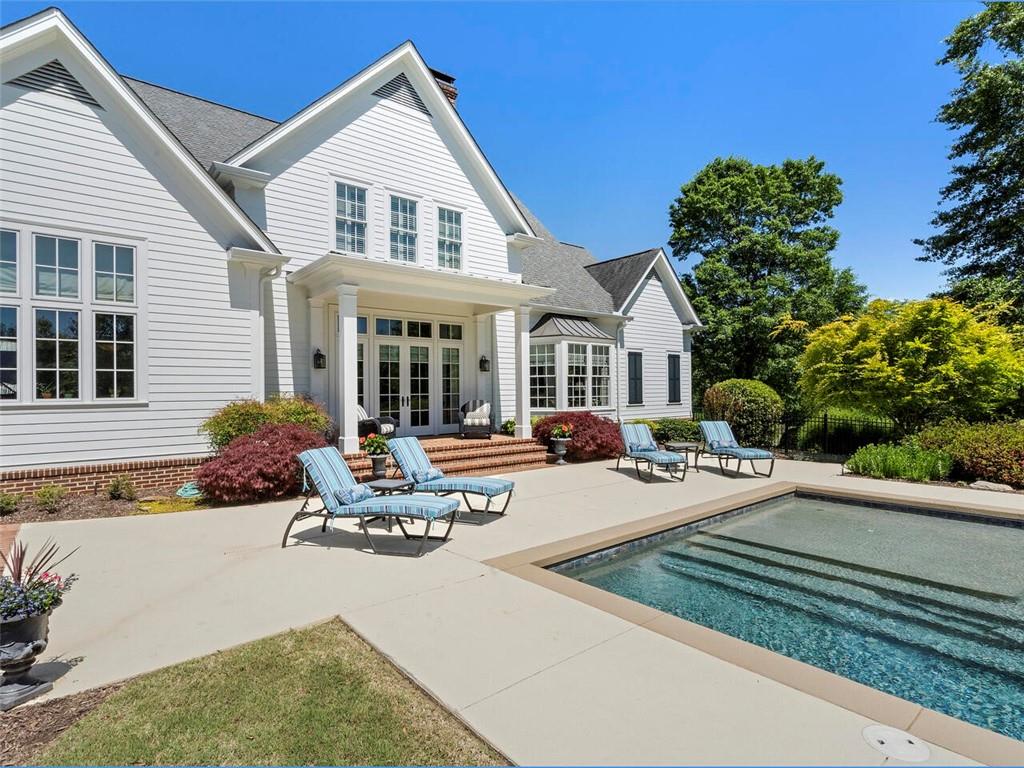 1627 Cook Road