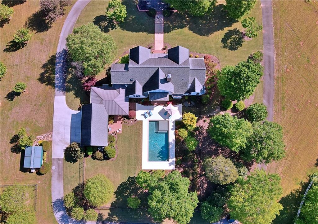 1627 Cook Road