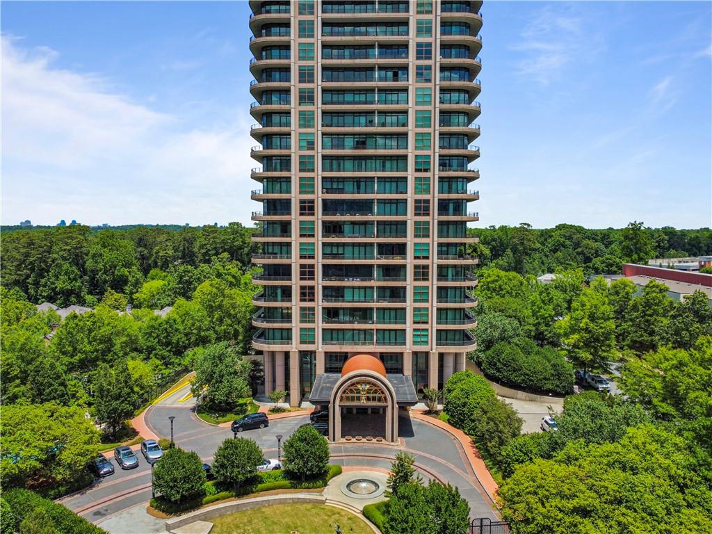 750 Park Avenue NE Unit: 37E