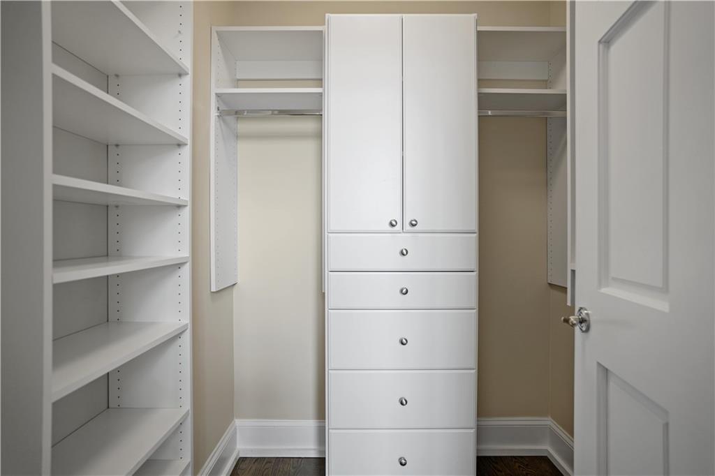 750 Park Avenue NE Unit: 37E