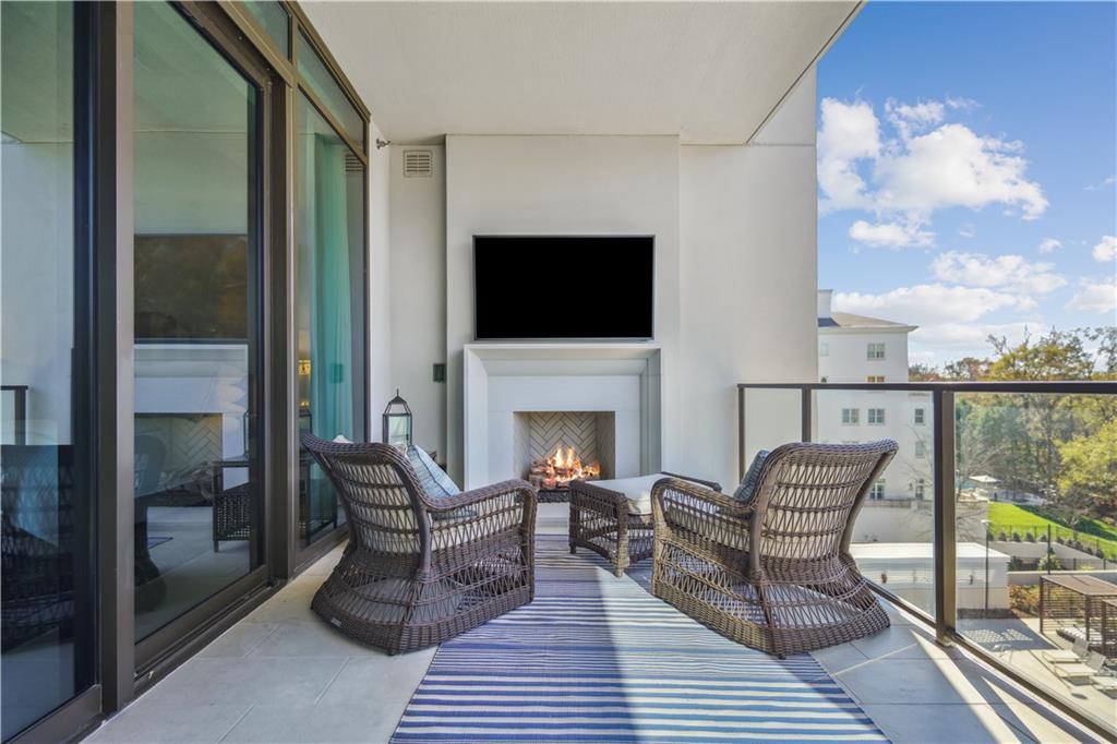 2520 Peachtree Road NW Unit: 601