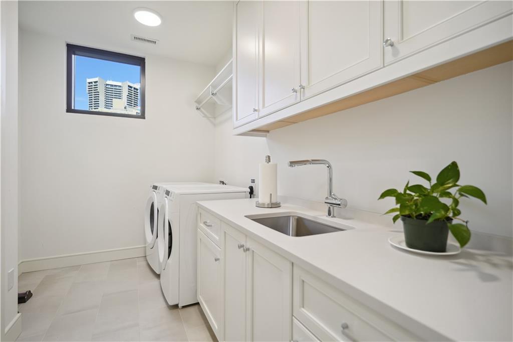 2520 Peachtree Road NW Unit: 601