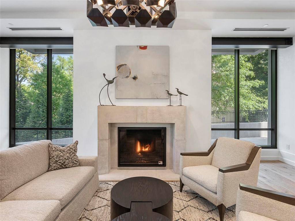 2520 Peachtree Road NW Unit: 601