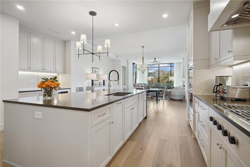 2520 Peachtree Road NW Unit: 601