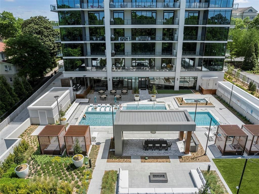 2520 Peachtree Road NW Unit: 601