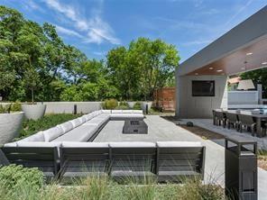 2520 Peachtree Road NW Unit: 601