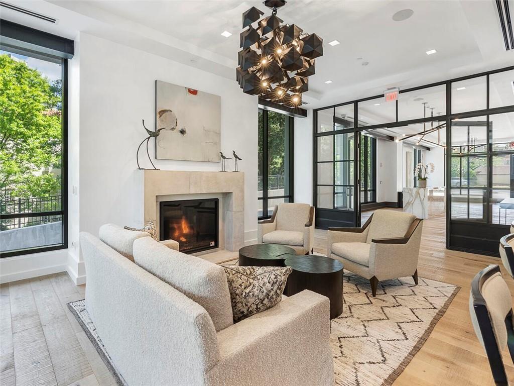 2520 Peachtree Road NW Unit: 601