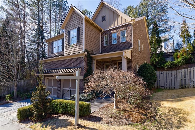 316 Valley Brook Way NE