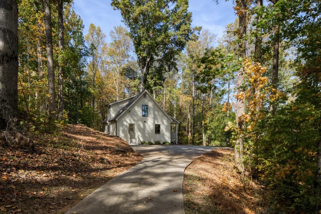 2425 Pilgrim Road