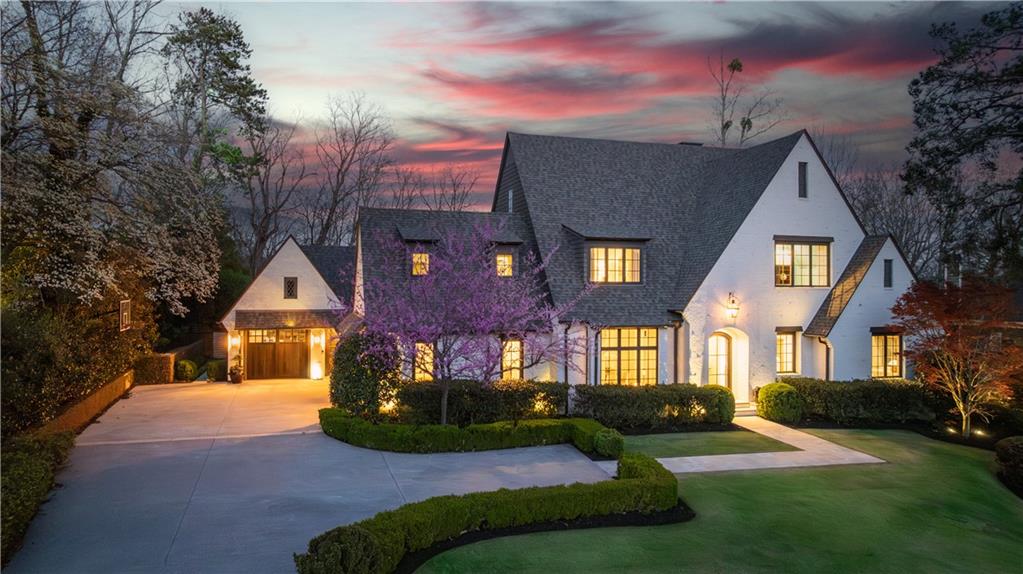 5495 Mount Vernon Parkway