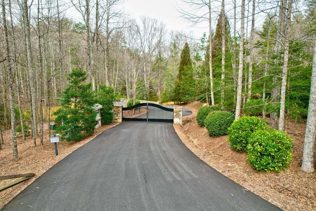 Land lots 12&13 Greystone Trace