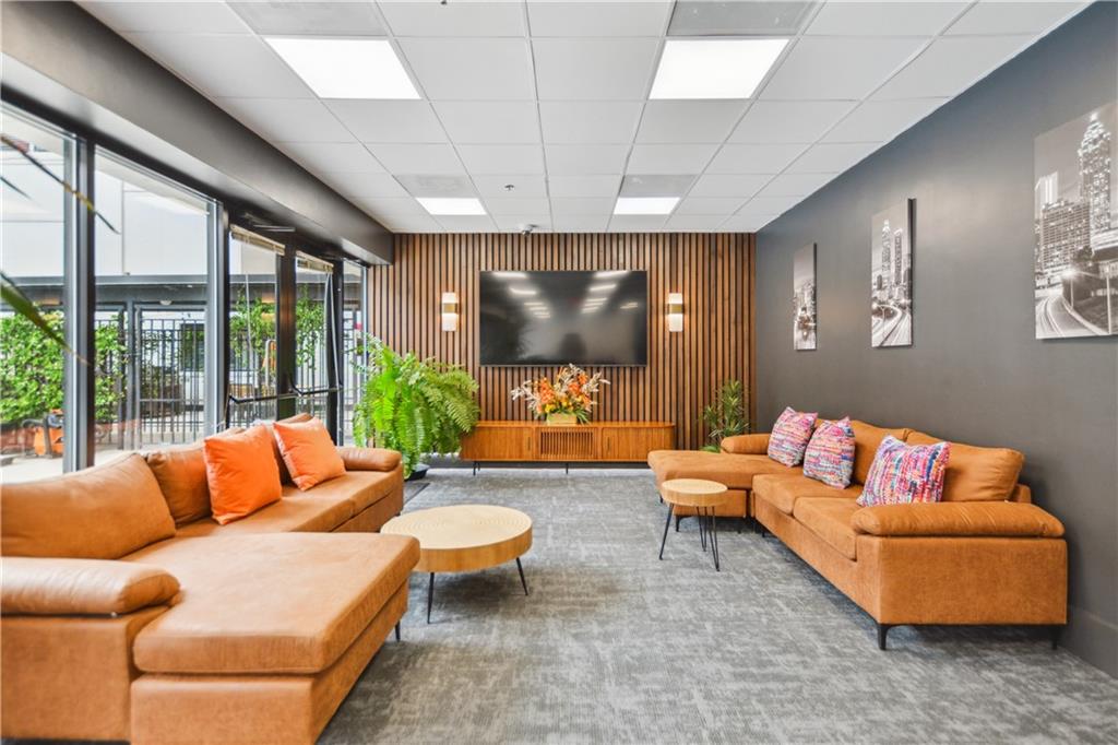 620 Peachtree Street NE Unit 403