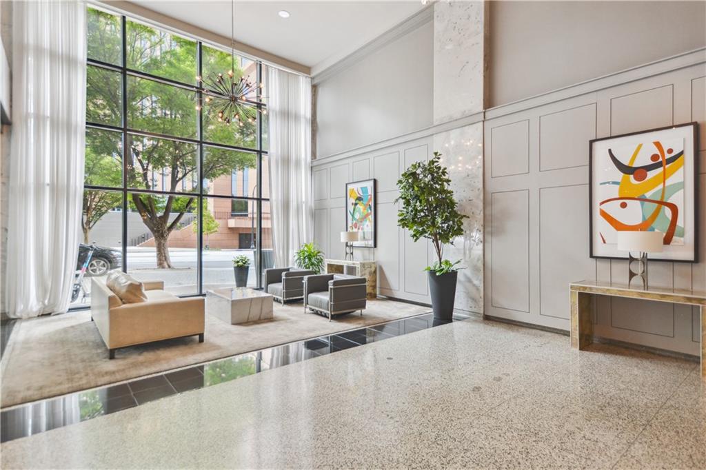 620 Peachtree Street NE Unit 403