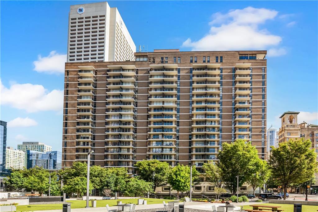 620 Peachtree Street NE Unit 403