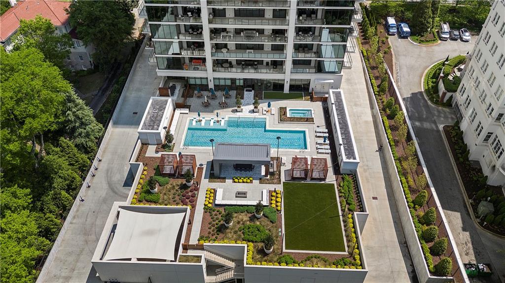 2520 Peachtree Road NW Unit 403