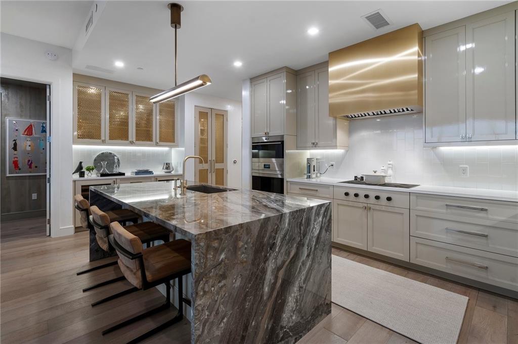 2520 Peachtree Road NW Unit 1202