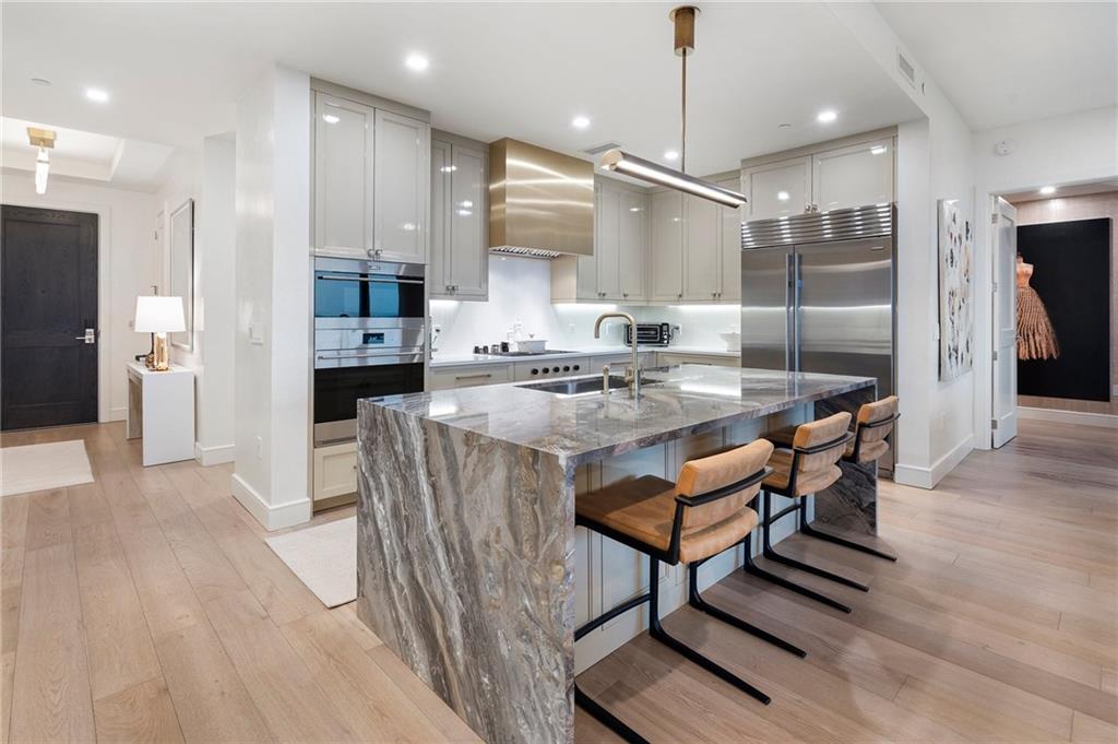 2520 Peachtree Road NW Unit 1202