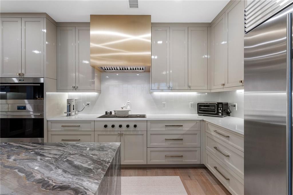 2520 Peachtree Road NW Unit 1202