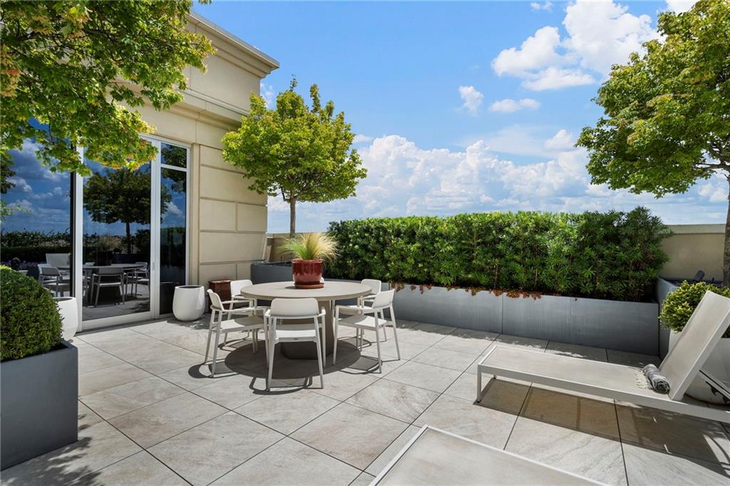 1820 Peachtree Street NW Unit 2002