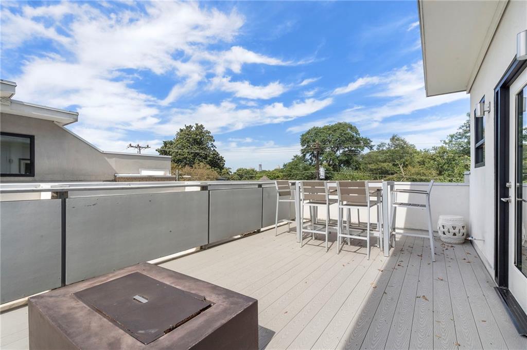575 Highland Avenue NE