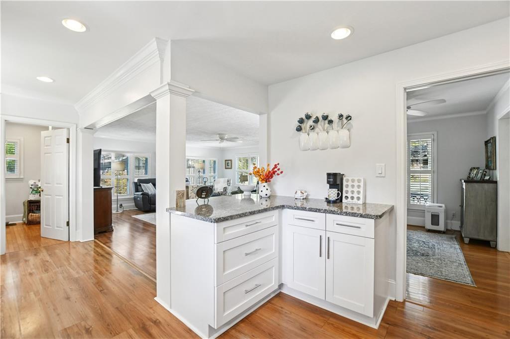 1845 Evergreen Lane