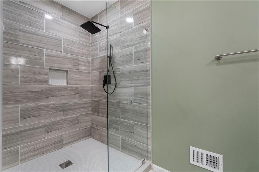 3142 Chamblee Gap Road