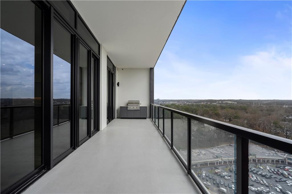 2425 Peachtree Road Unit 1806