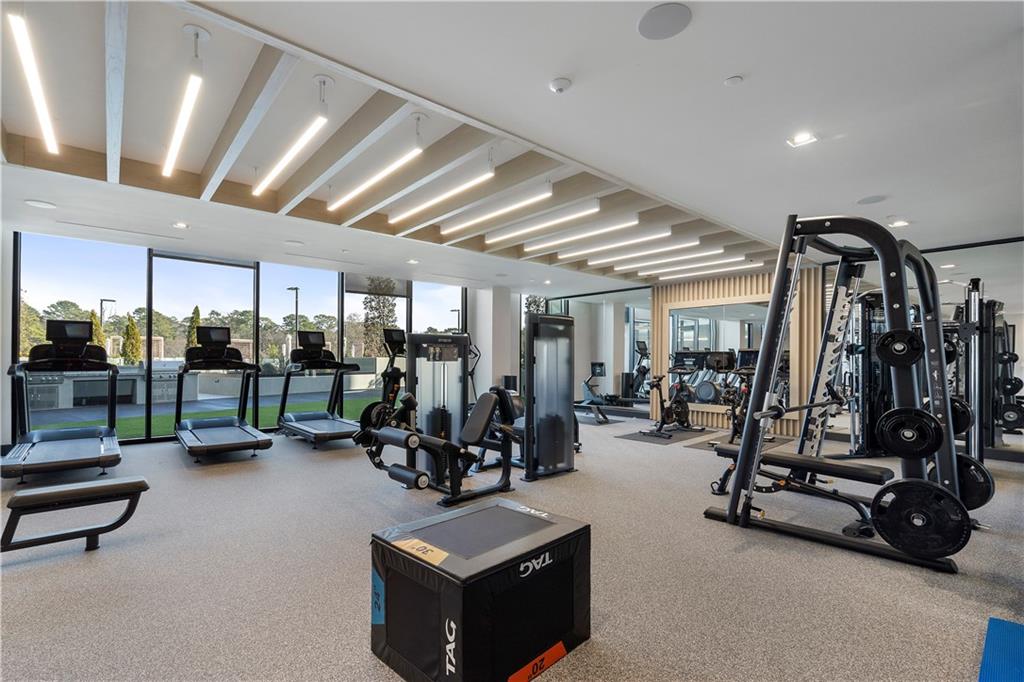 2425 Peachtree Road Unit 1806