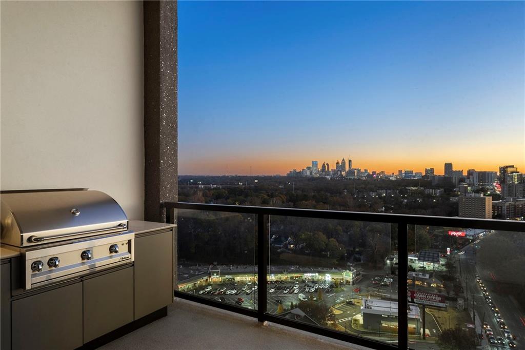 2425 Peachtree Road Unit 1806