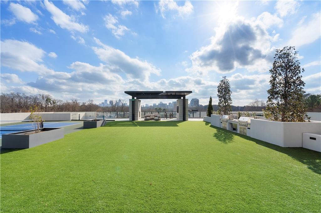 2425 Peachtree Road Unit 1806