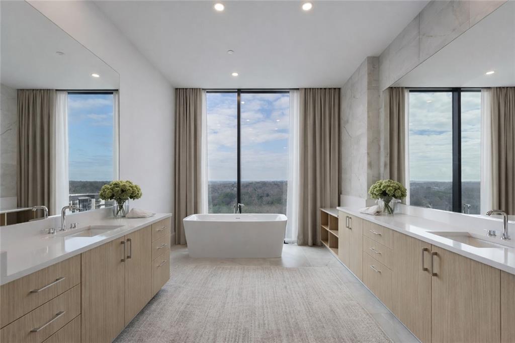 2425 Peachtree Road Unit 1806