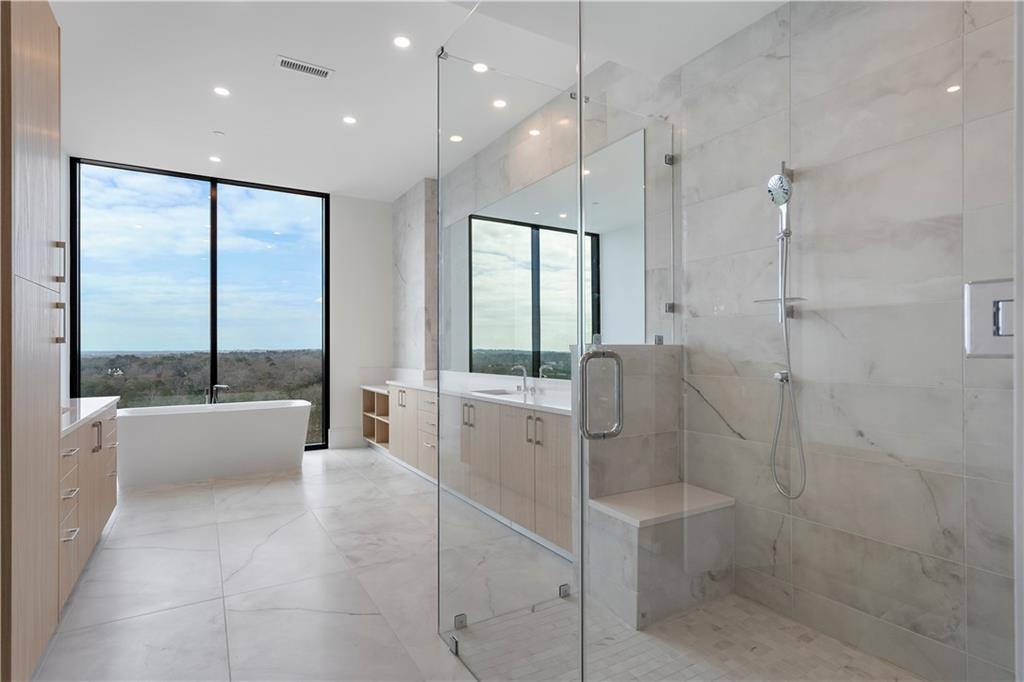 2425 Peachtree Road Unit 1806