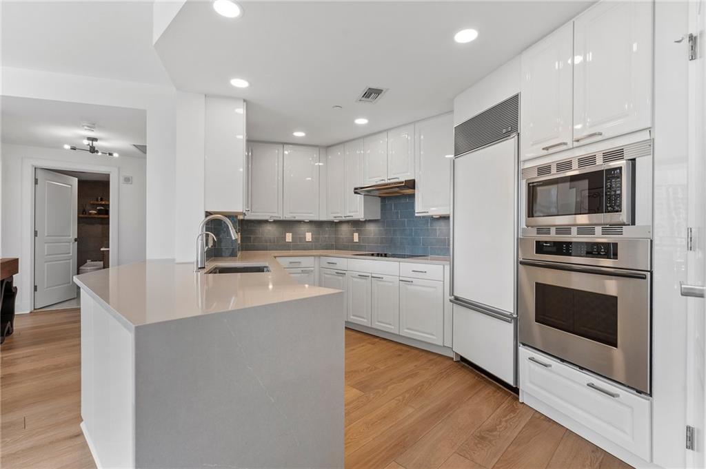 700 Park Regency Place NE Unit 1503