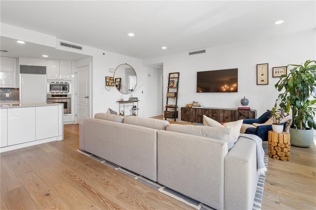 700 Park Regency Place NE Unit 1503