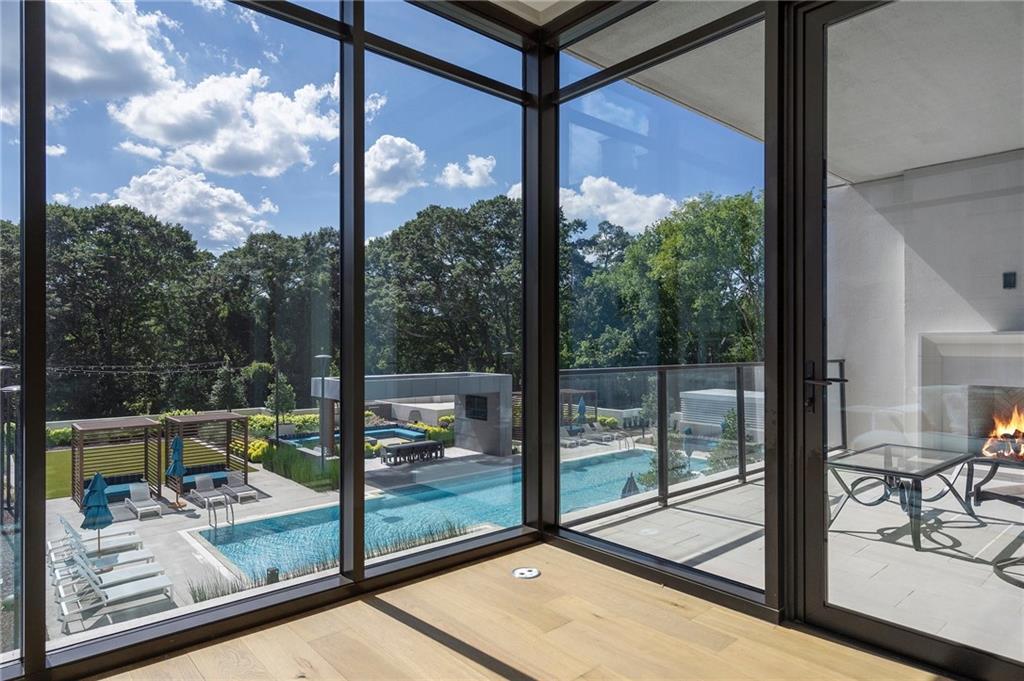 2520 Peachtree Road NW Unit 403