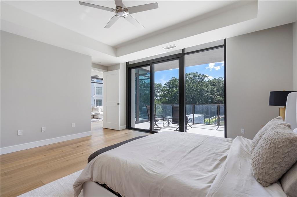 2520 Peachtree Road NW Unit 403