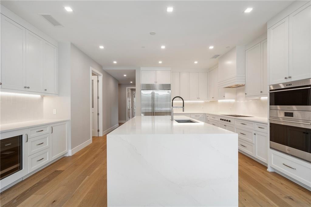 2520 Peachtree Road NW Unit 403