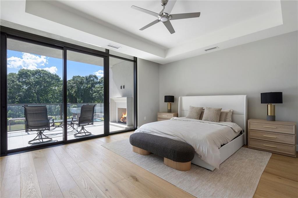 2520 Peachtree Road NW Unit 403
