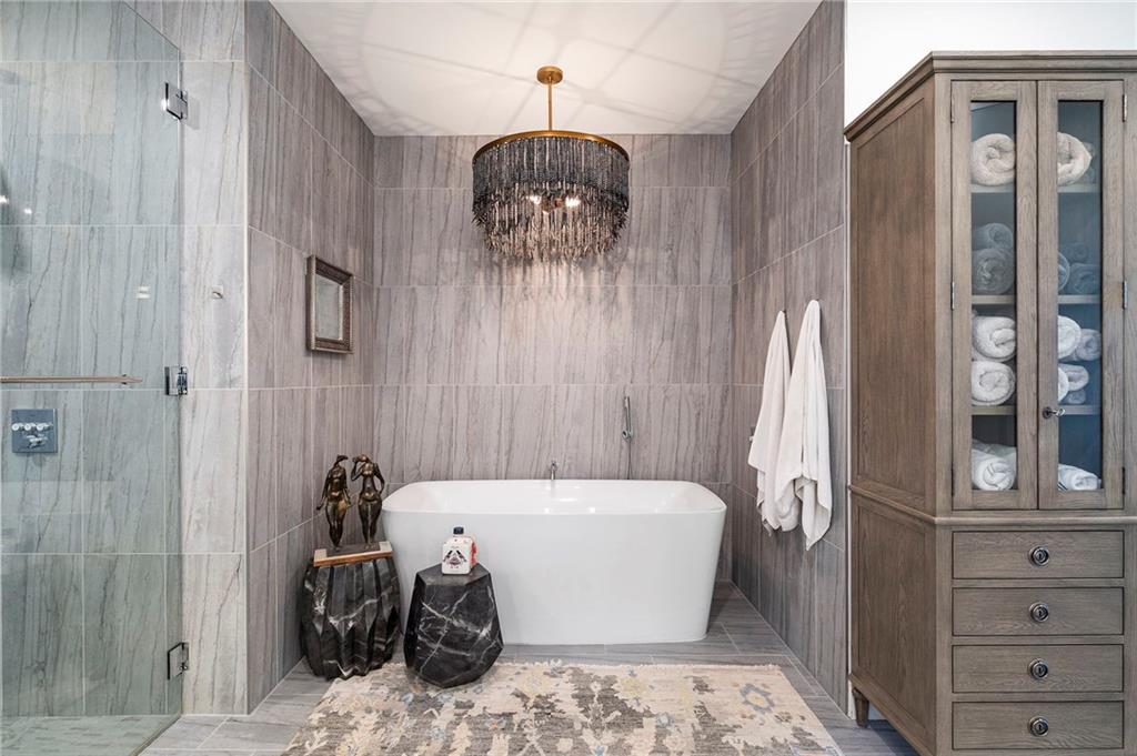 2520 Peachtree Road W Unit 1203