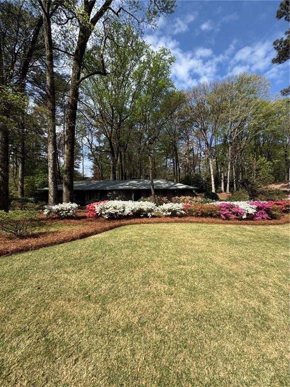 2034 Silvastone Drive NE