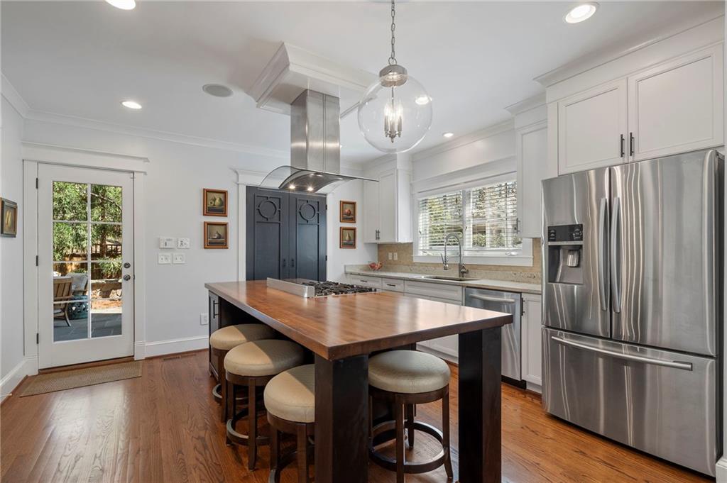 120 Peachtree Way NE