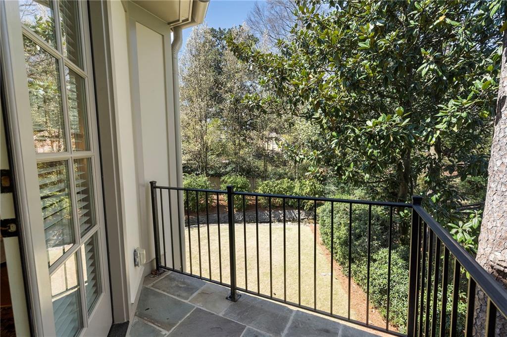 120 Peachtree Way NE