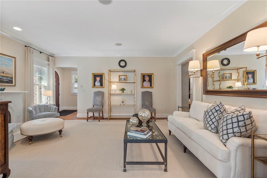 120 Peachtree Way NE