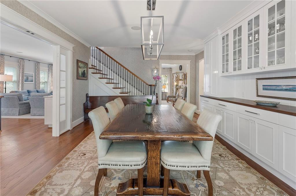 120 Peachtree Way NE