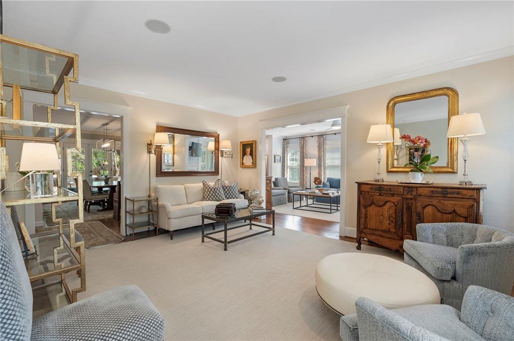 120 Peachtree Way NE