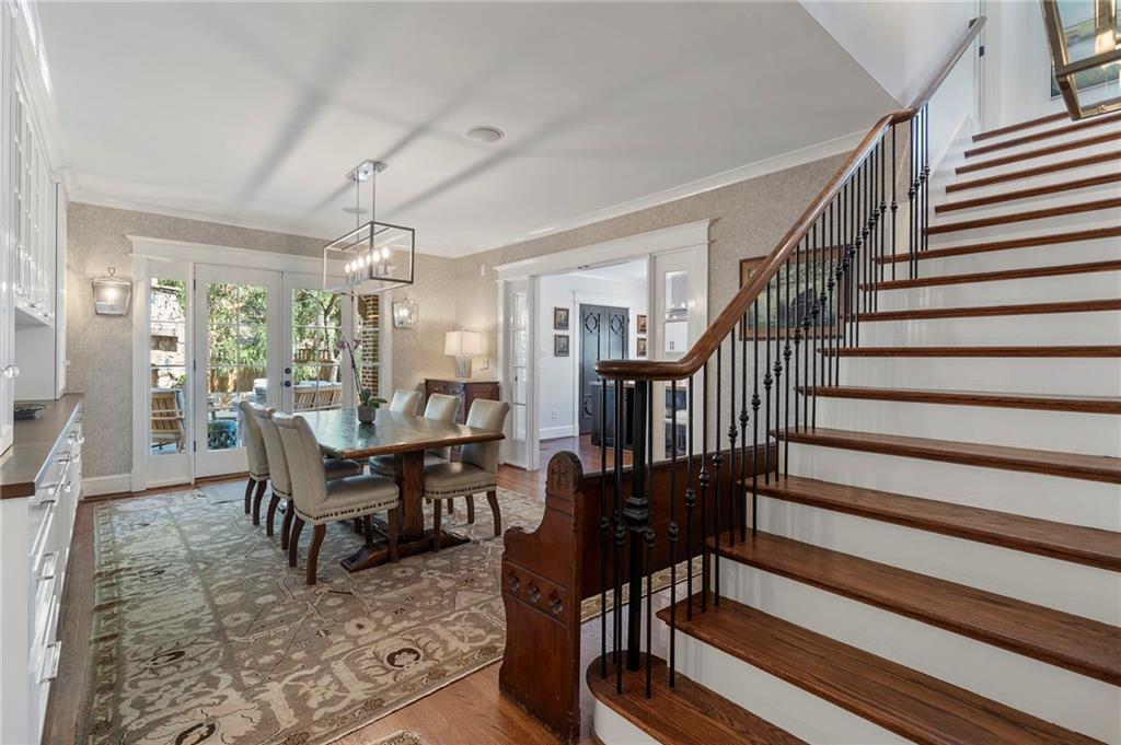 120 Peachtree Way NE