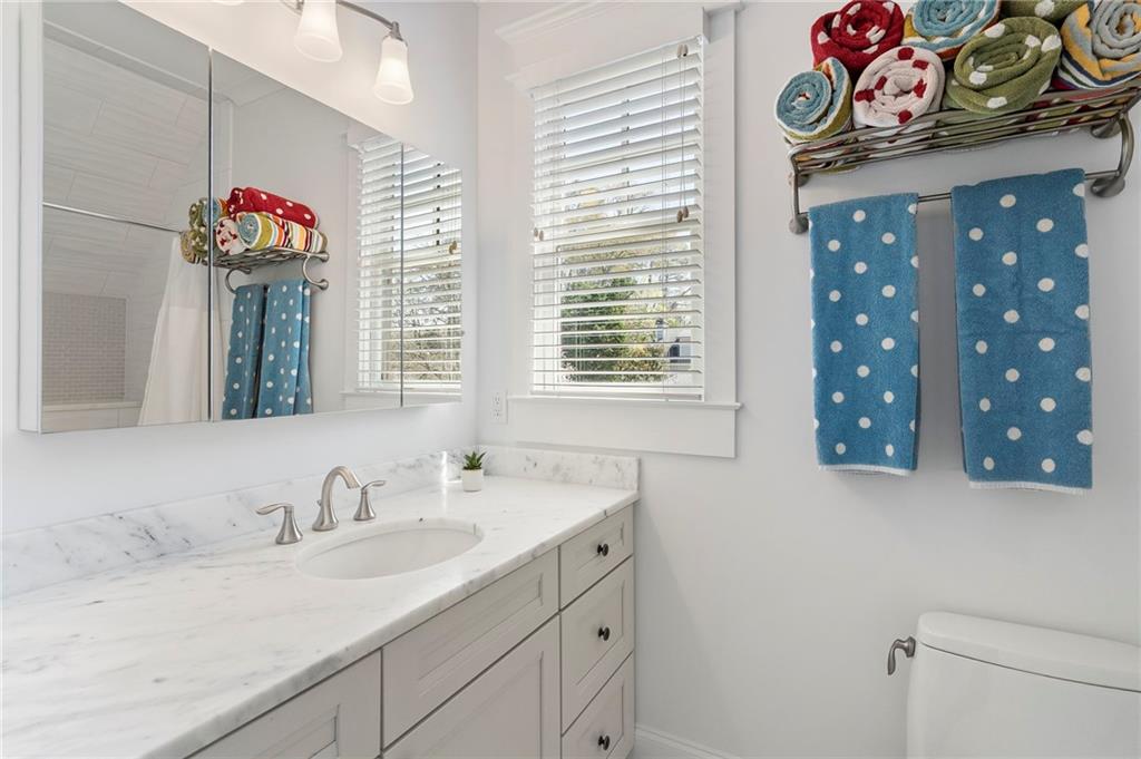 120 Peachtree Way NE