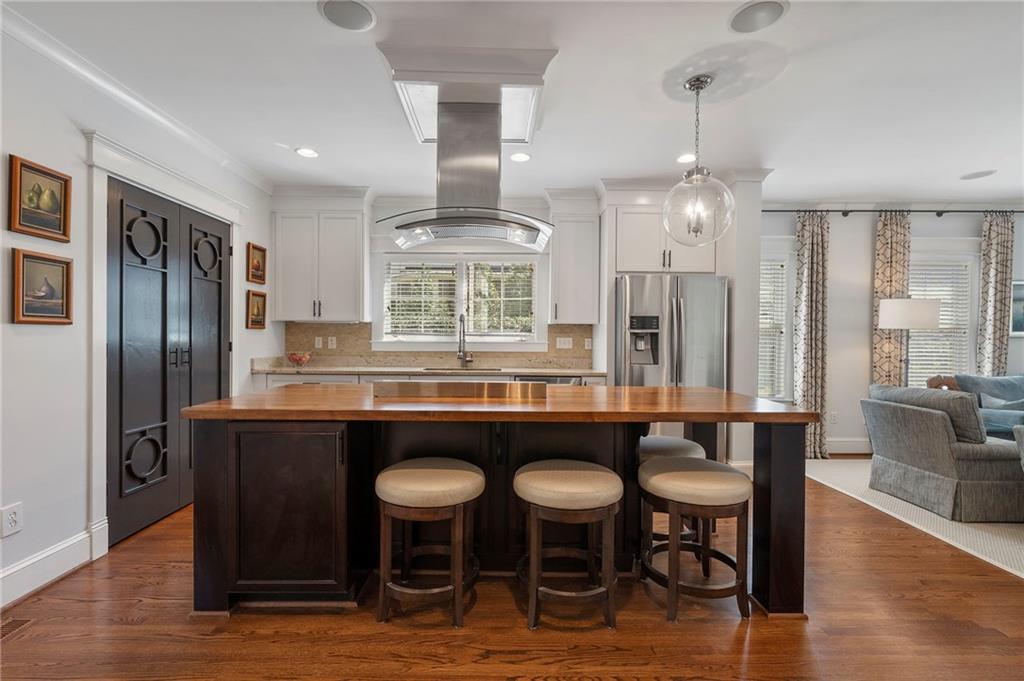 120 Peachtree Way NE