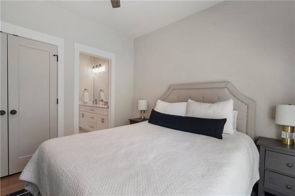 1053 Atlantic Drive NW Unit B