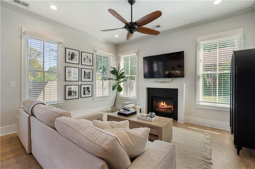 1053 Atlantic Drive NW Unit B